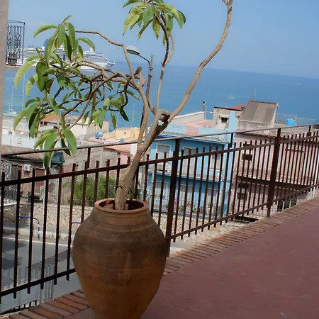 Nocleg ze śniadaniem Lighea Giardini-Naxos